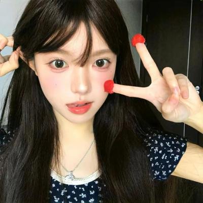 黑影窥窗